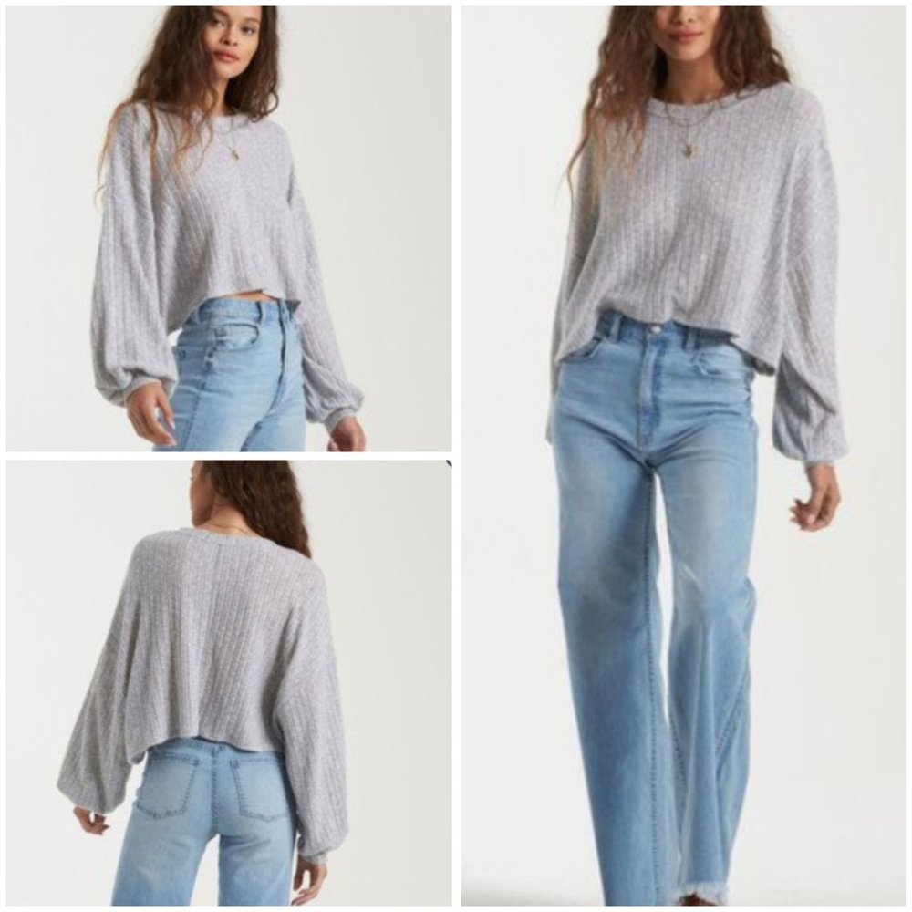 NWT Billabong Miles Away Cropped Bell Sleeve Pullover Women's Small Light Grey